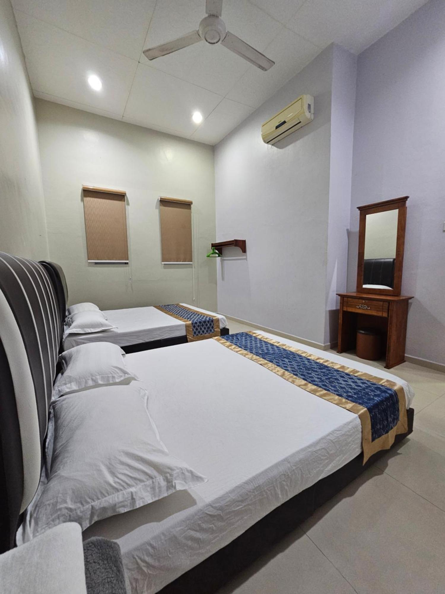 Warni 197 Whole Or Homestay